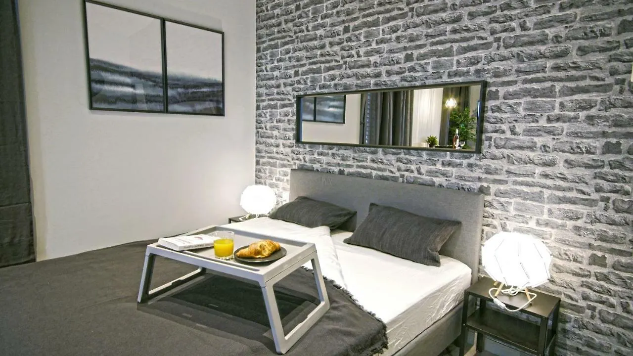 Frank-Kiss Apartments Rijeka